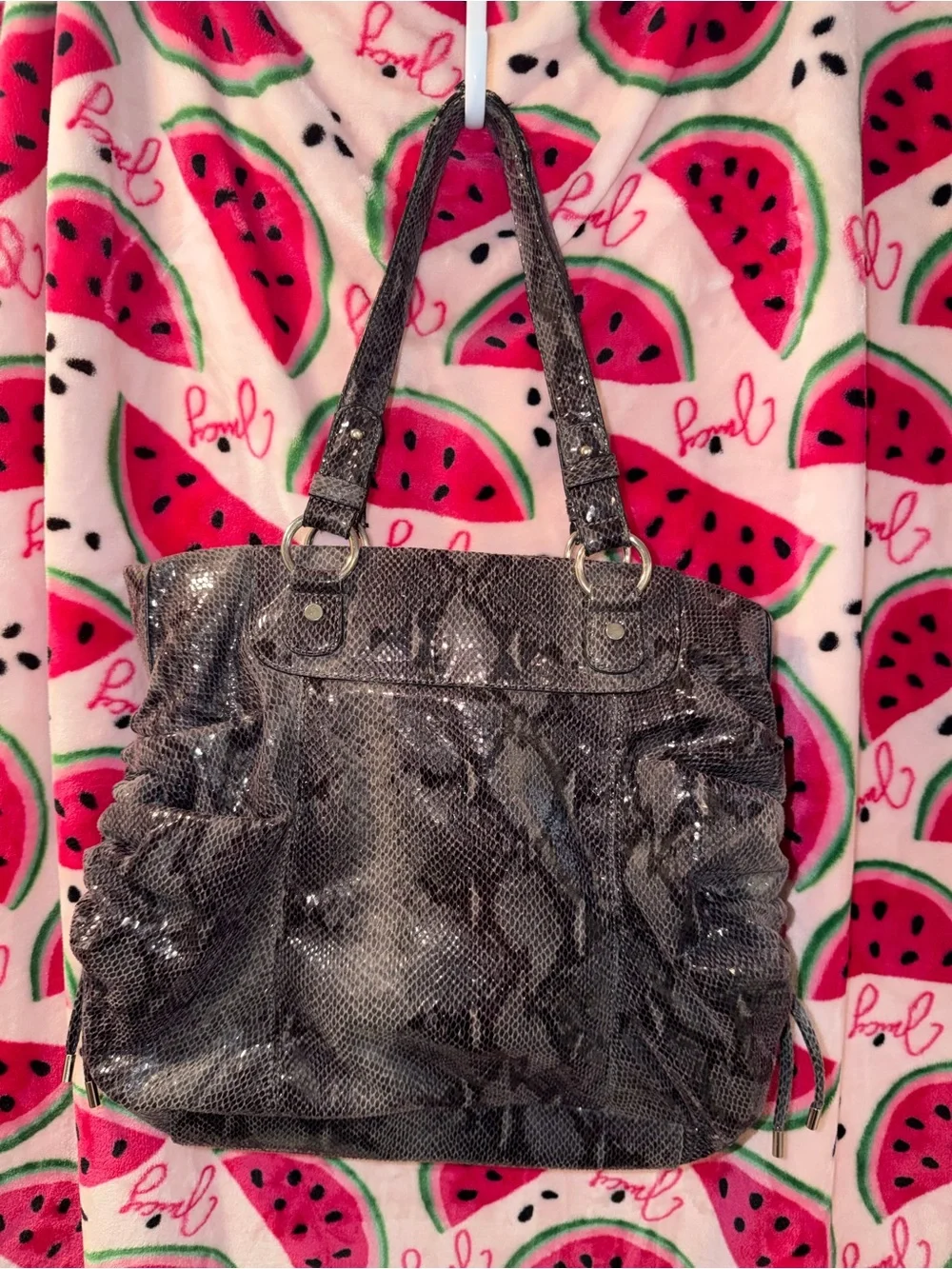 🩶 Nine West Metallic Faux-Snake Ruched Tote
